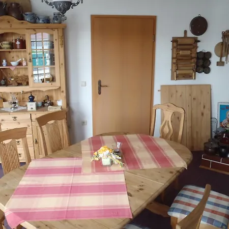 Hotel Wutzler 3*