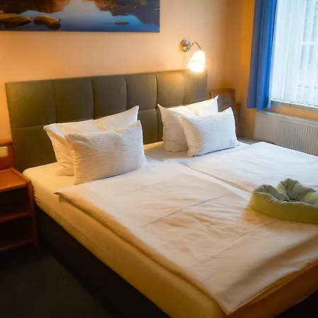 Wutzler Hotel 3*